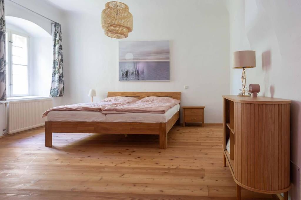 Traumhafte Wohnung Fuer 6 Pers. Melk Esterno foto